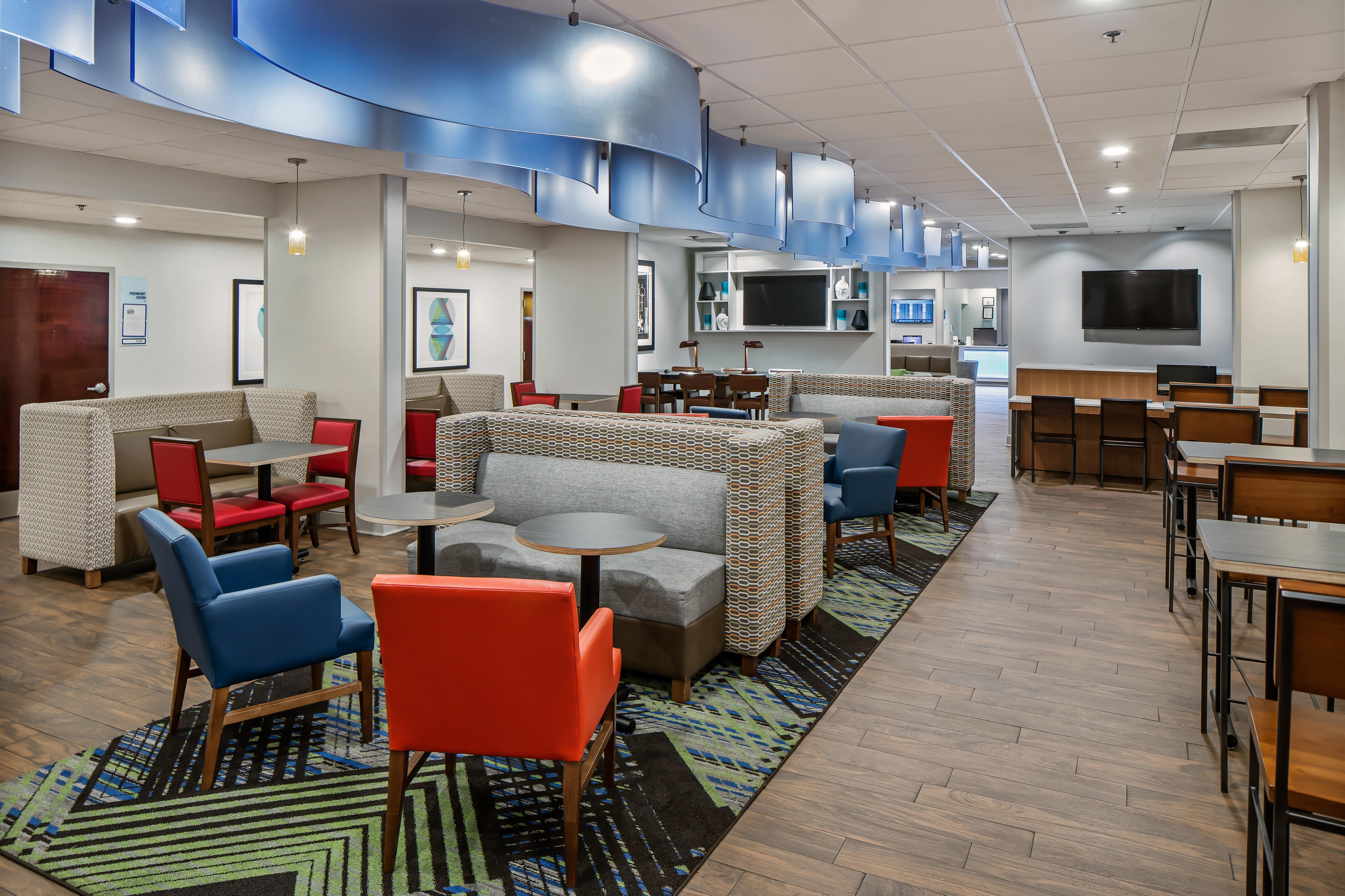 Holiday Inn Express Atlanta Airport-College Park By Ihg Extérieur photo
