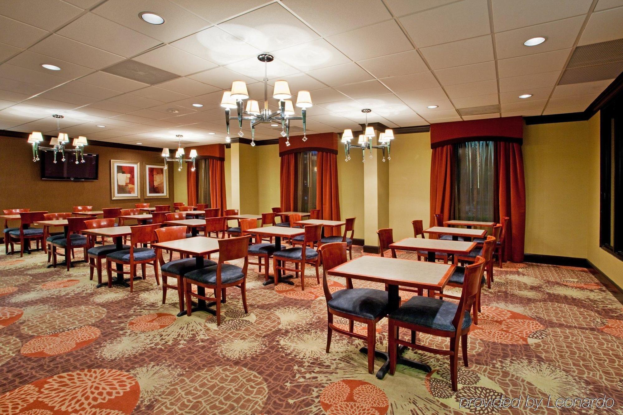 Holiday Inn Express Atlanta Airport-College Park By Ihg Restaurant photo