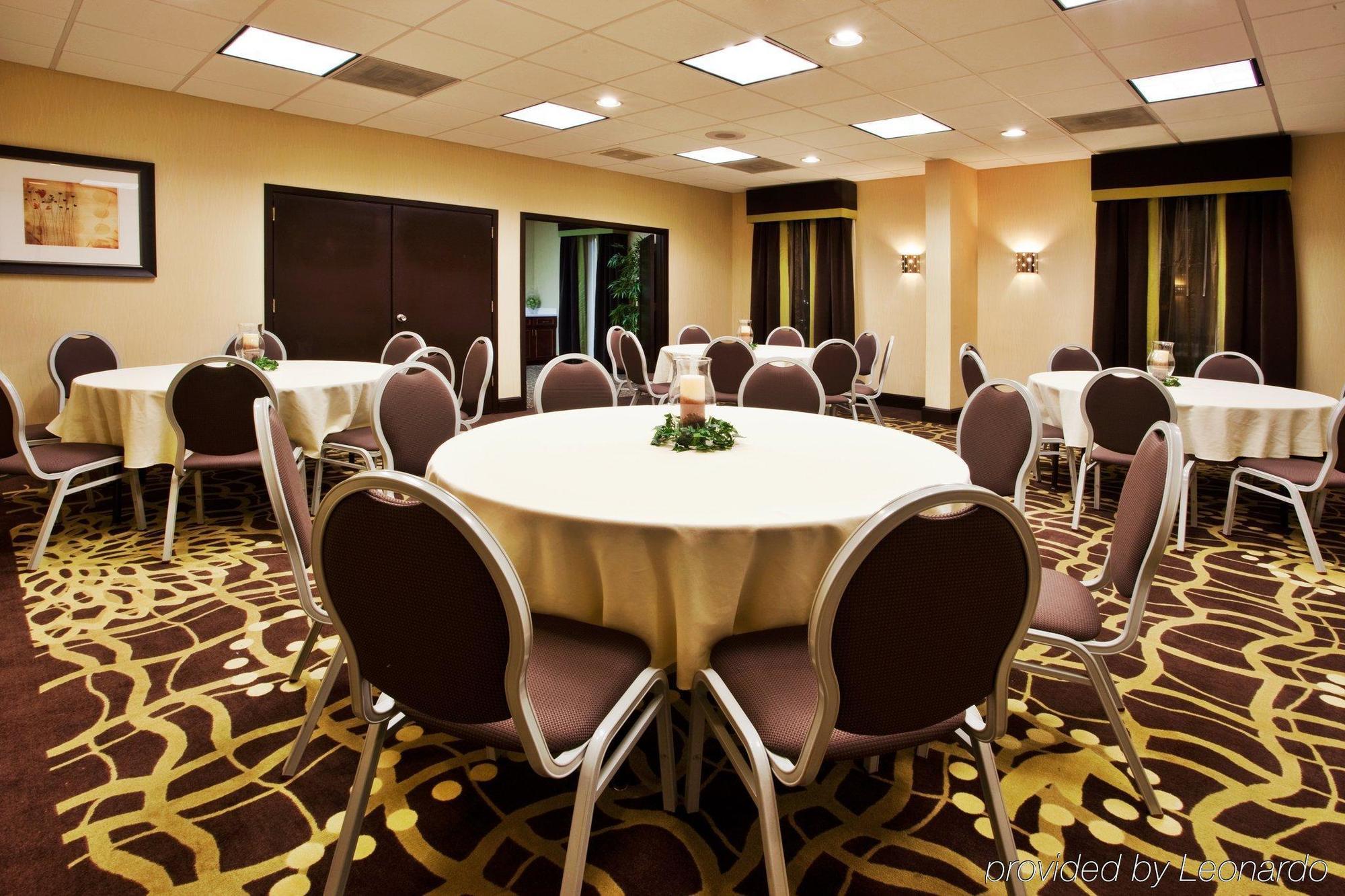 Holiday Inn Express Atlanta Airport-College Park By Ihg Extérieur photo