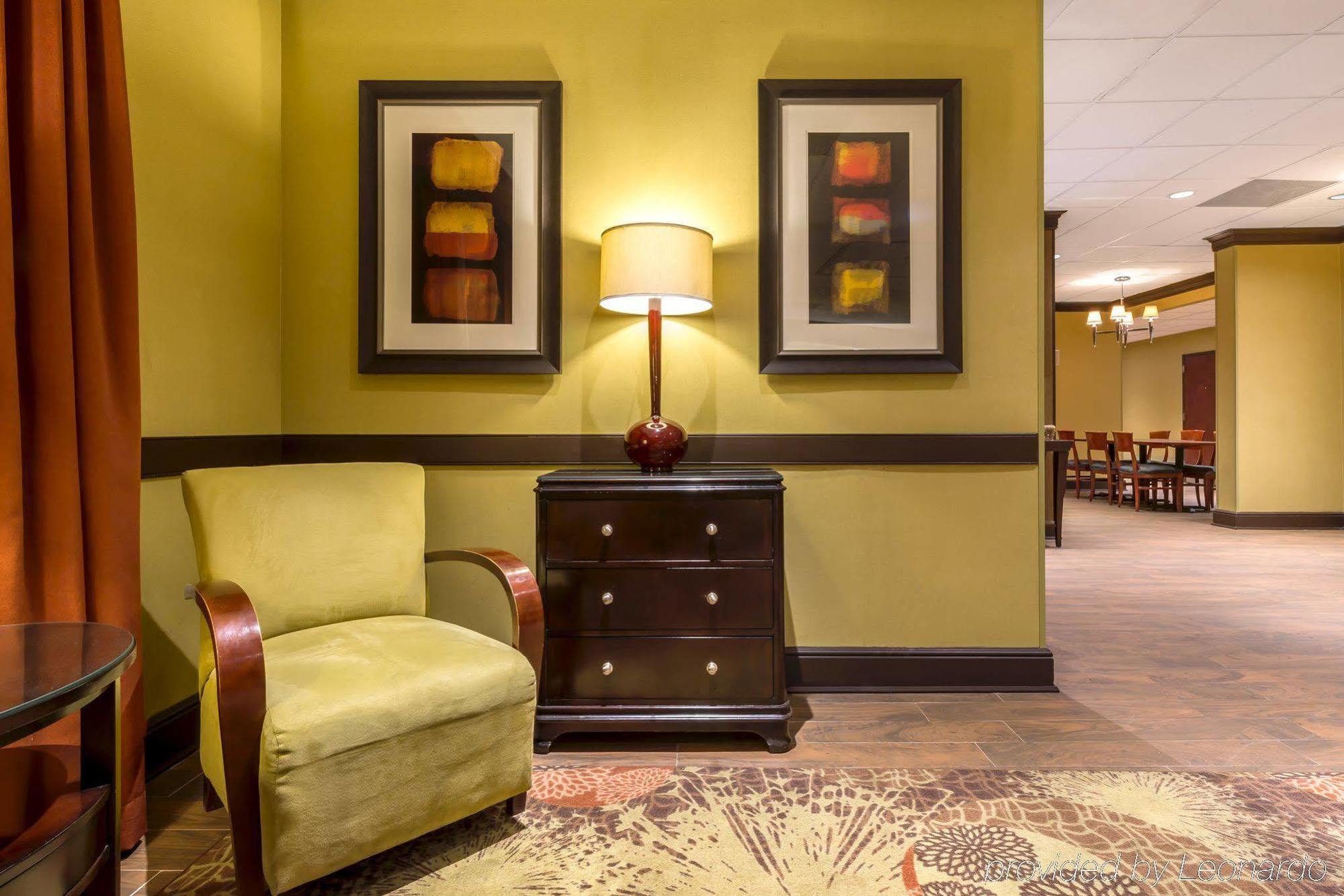 Holiday Inn Express Atlanta Airport-College Park By Ihg Extérieur photo