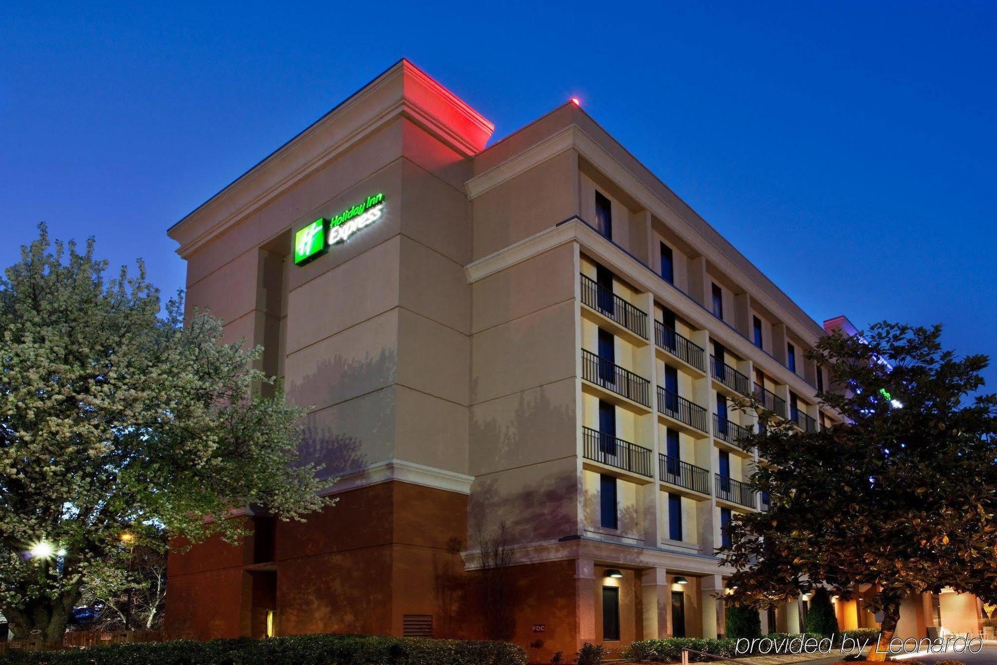 Holiday Inn Express Atlanta Airport-College Park By Ihg Extérieur photo